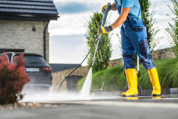 Best Parking Lot and Garage Cleaning  in North College Hill, OH